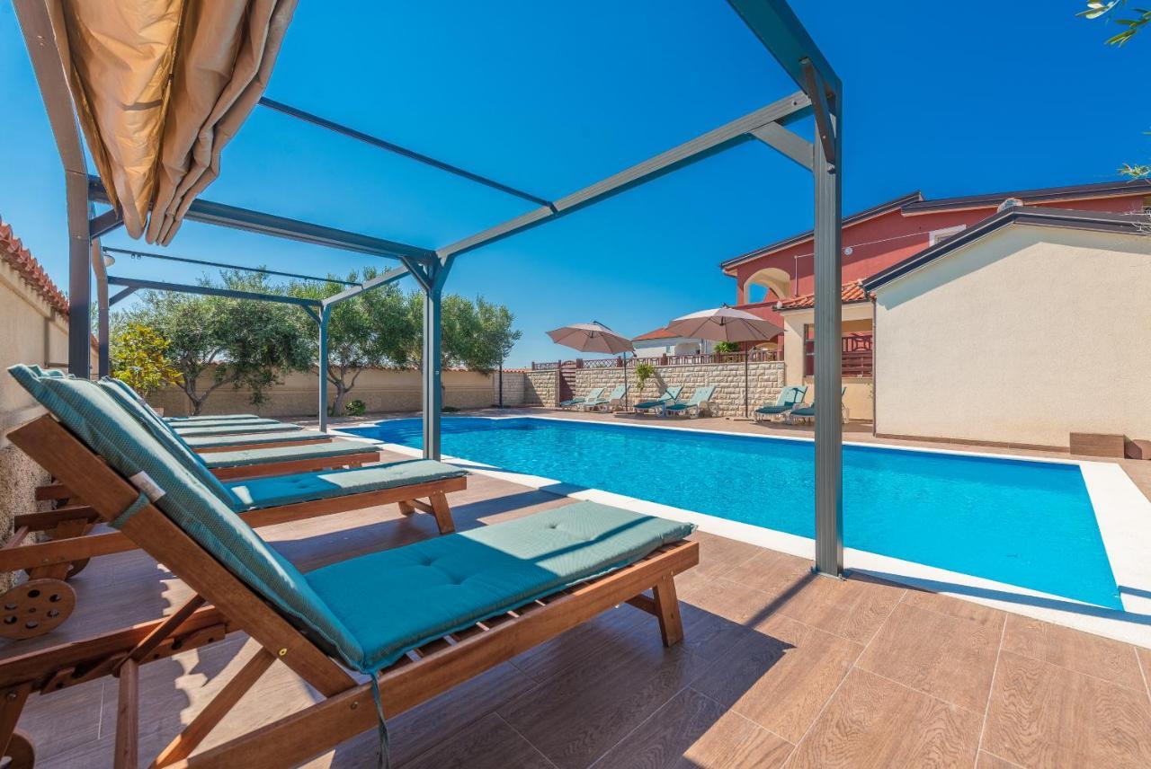 Villa Mare Apartments Vir Extérieur photo