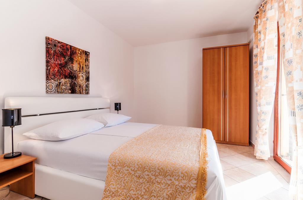 Villa Mare Apartments Vir Extérieur photo