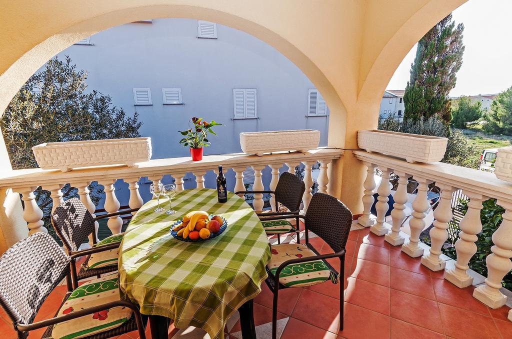 Villa Mare Apartments Vir Extérieur photo