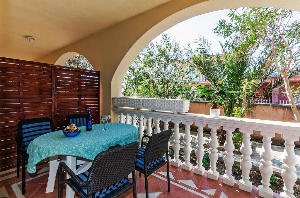 Villa Mare Apartments Vir Extérieur photo