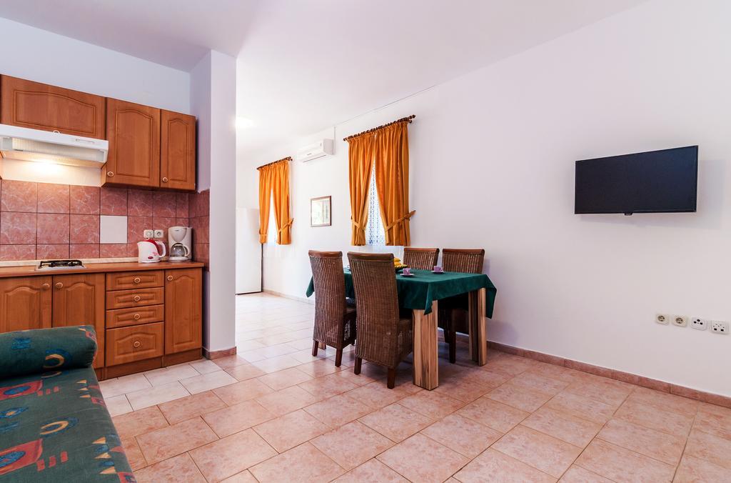 Villa Mare Apartments Vir Extérieur photo