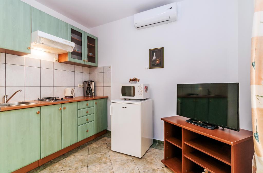 Villa Mare Apartments Vir Extérieur photo