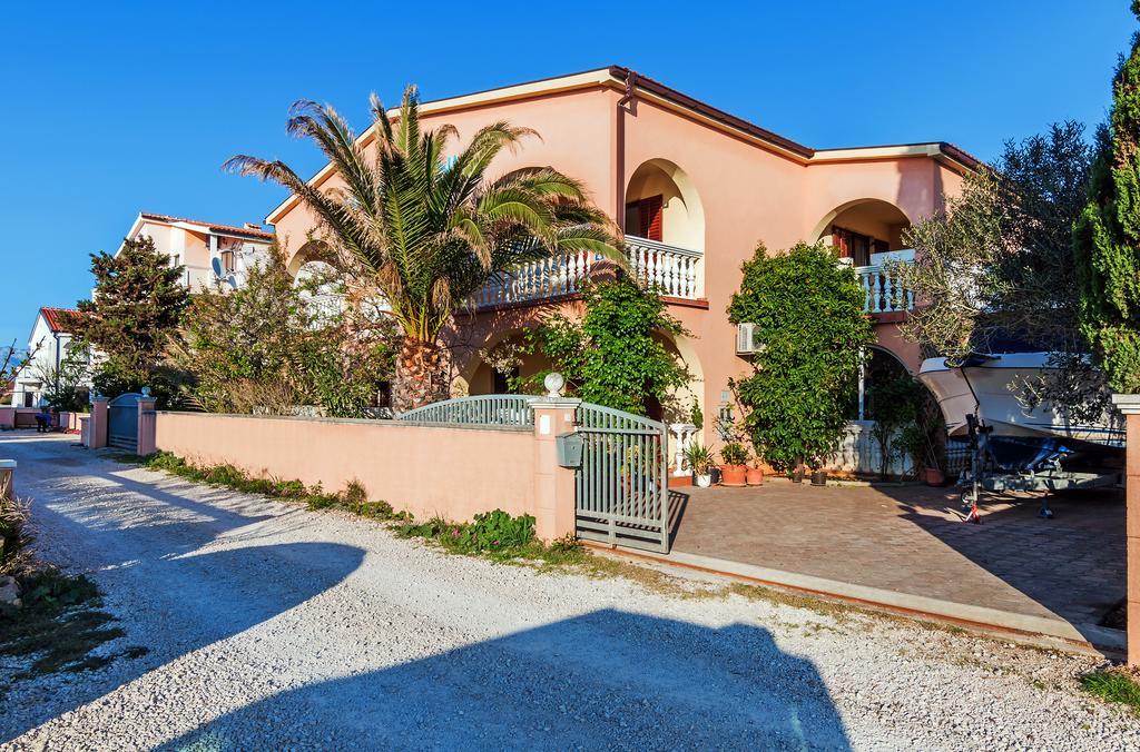 Villa Mare Apartments Vir Extérieur photo